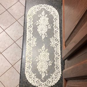 Lace table cloth